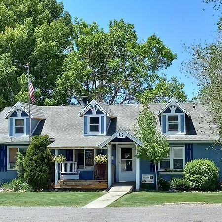 The Goulding Cottage And Farm - 4 Beds, 3 Baths Henrieville Dış mekan fotoğraf